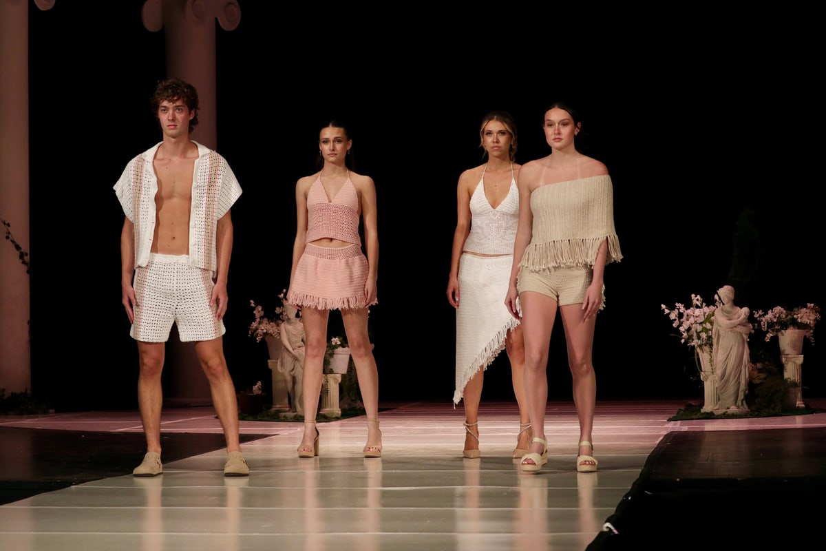 Runway pose — beach